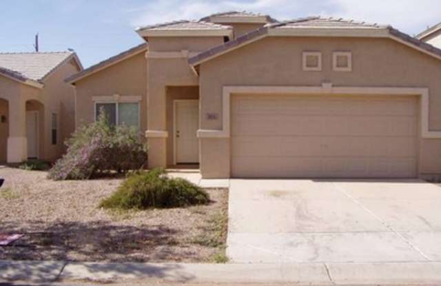 811 W Spruell - 811 West Spruell Avenue, Coolidge, AZ 85128