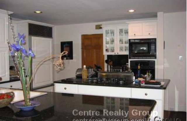 12 Surrey Rd Gallery 3