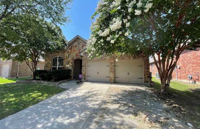 2318 Patriot Drive Gallery 1