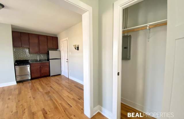 4548 N Damen Ave photos photos 4548 N Damen Ave photos photos