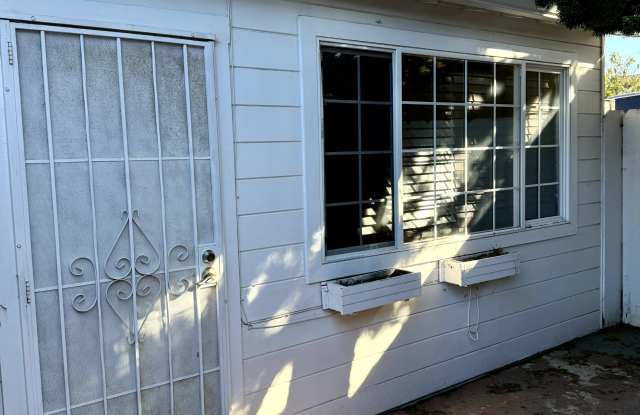 1354 North Main StreetUnit A photos photos