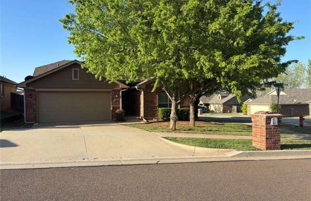 3005 NW Queenston Avenue - 3005 Queenston Avenue, Norman, OK 73071 3005 NW Queenston Avenue - 3005 Queenston Avenue, Norman, OK 73071