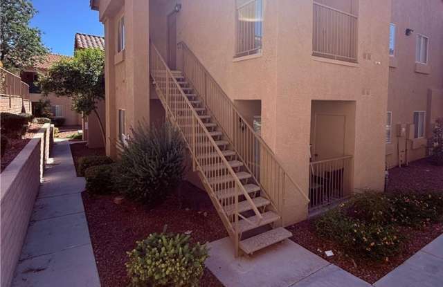 2110 Los Feliz Street photos photos