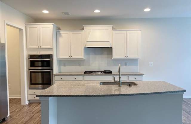 459 Greyfield Drive Gallery 3