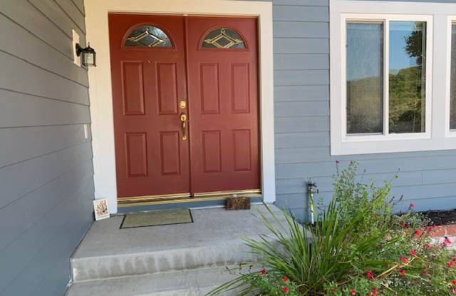 Available Now ~ Beautiful 4 bed/3 bath Home in Novato ~ Views ~ 2 Level - 25 Lorraine Court, Novato, CA 94947