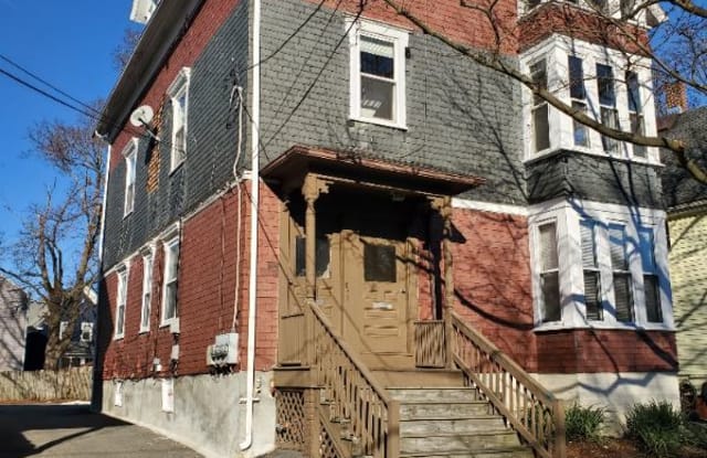 171 Montgomery Ave 3 - 171 Montgomery Avenue, Providence, RI 02905