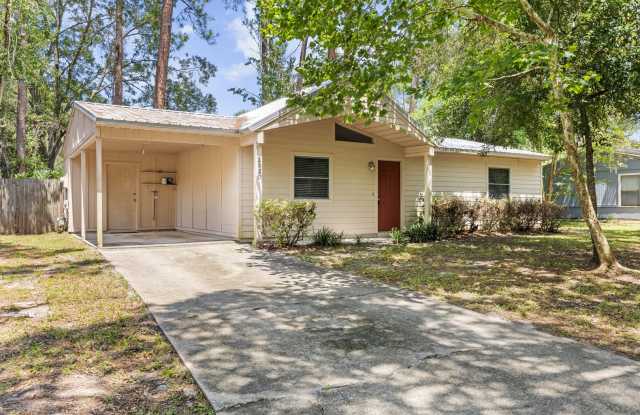 Charming 2-Bedroom, 2-Bath Home in the Serene Springtree Neighborhood photos photos