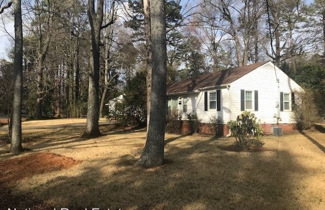 4126 Howie Cir - 4126 Howie Circle, Charlotte, NC 28205
