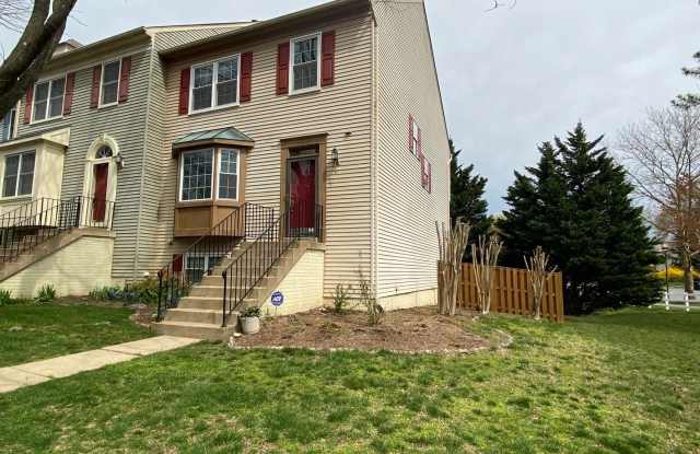 821 Tall Oaks Sq. SE - 821 Tall Oaks Square, Leesburg, VA 20175