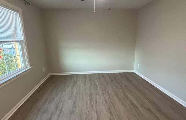 124 HUGHEY CT Gallery 2