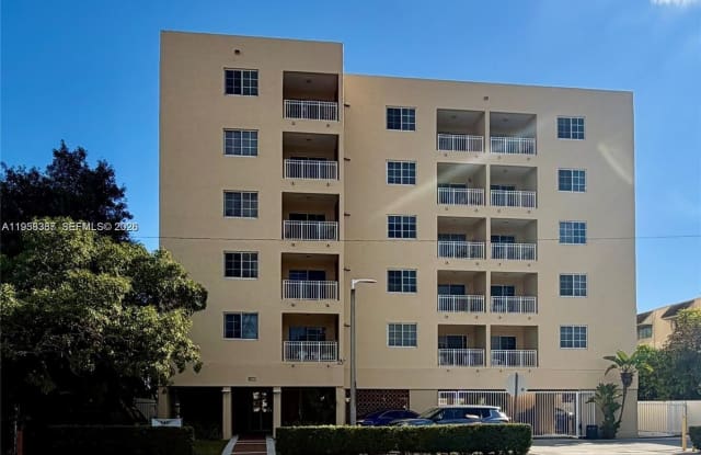 601 SW 37th Ave photos photos