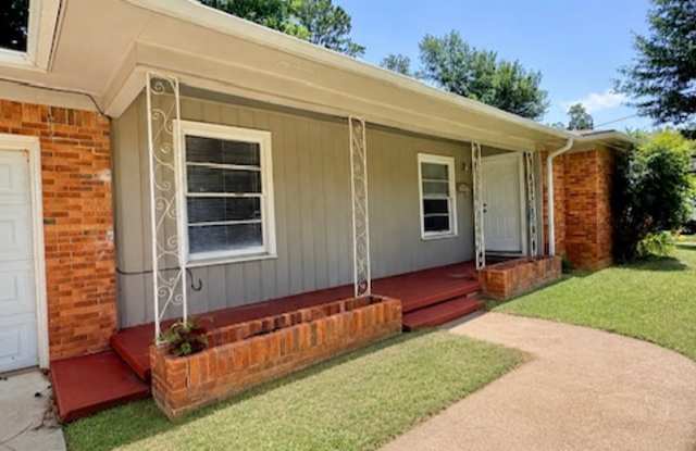1824 S Fleishel photos photos