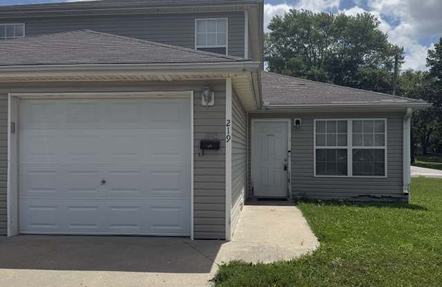 219 Truman St photos photos