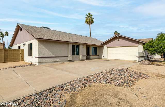 16216 N 33RD Drive photos photos