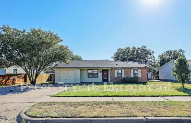 5207 S Travis - 5207 South Travis Street, Amarillo, TX 79110