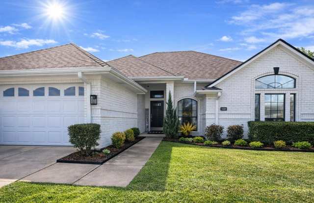 STUNNING AND IMMACULATE HOME NEAR BARKSDALE AIR FORCE BASE photos photos