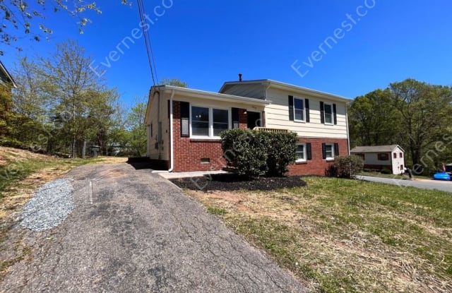 3000 Salem Dr - 3000 Salem Drive, Gastonia, NC 28052