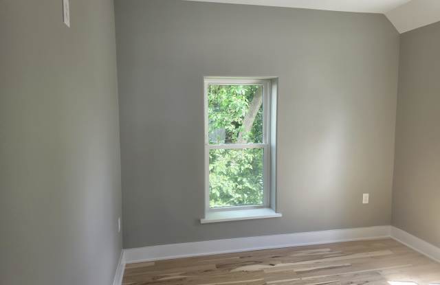 414 Park Ave Gallery 4
