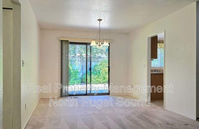 9033 244th St SW Gallery 3