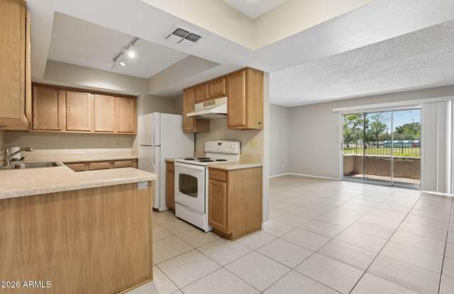 4444 E Paradise Valley Parkway N - 4444 East Paradise Lane, Phoenix, AZ 85032