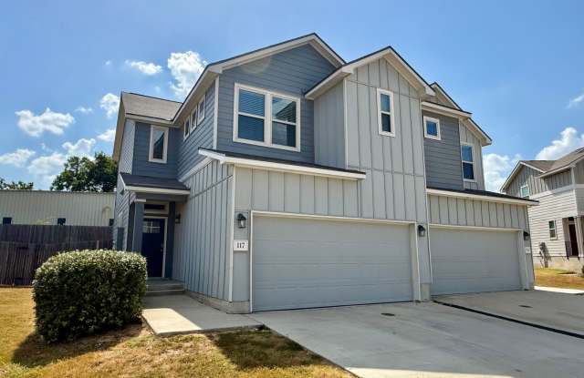 Lovely 3 bedroom/2.5 bath home in small neighborhood Sydney Cove in Cibolo. Gallery 1