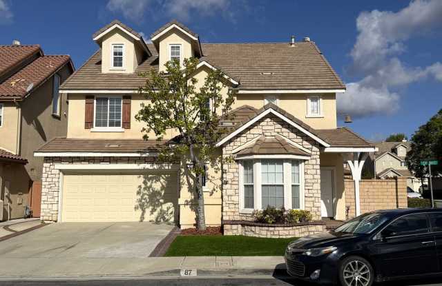 Large House on Corner Lot in Painted Trails! Gallery 1