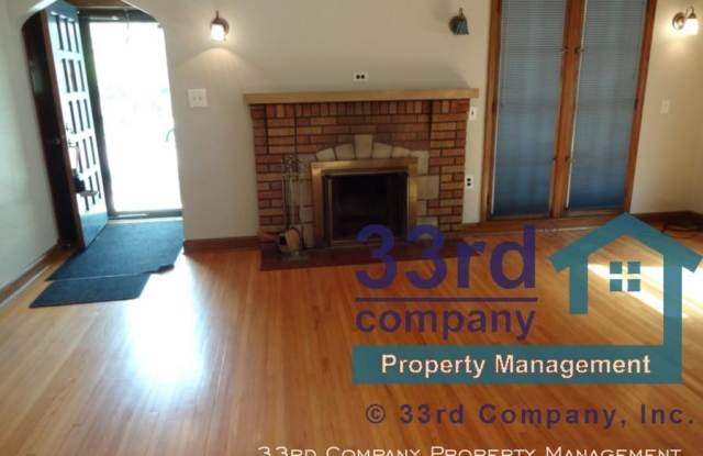 5708 Pillsbury Avenue S. Gallery 2