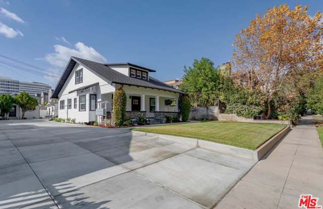 247 1/2 S CATALINA Ave photos photos