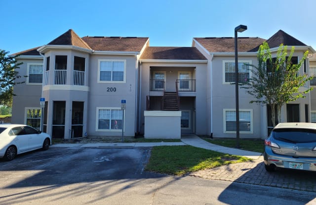 970 N Spring Garden Ave Apt 221 - 970 Spring Garden Avenue, DeLand, FL 32720