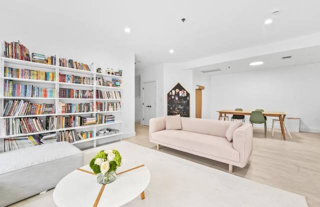 1107 GRAND ST photos photos
