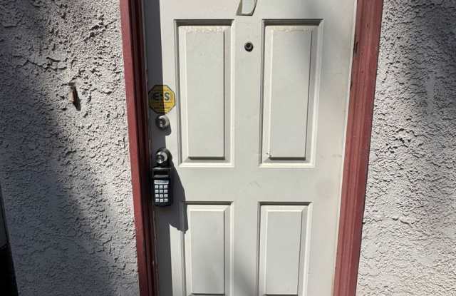 1122 N. Stoneman Ave photos photos