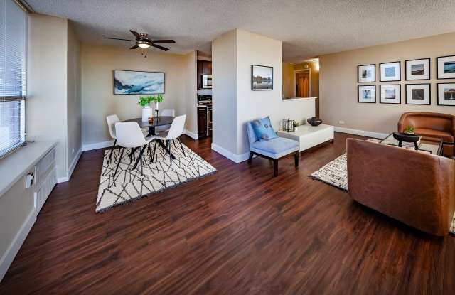 Riley Towers Apartments of Indianapolis Gallery 3