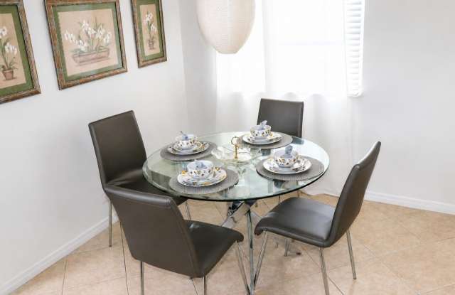 148 TUSCANY B Gallery 3