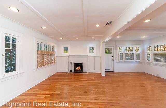 306 Windward Ave Gallery 4