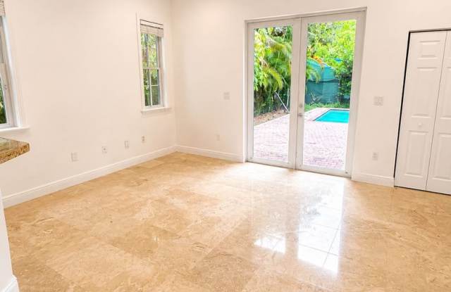 Beautiful Townhome for Rent Gallery 4