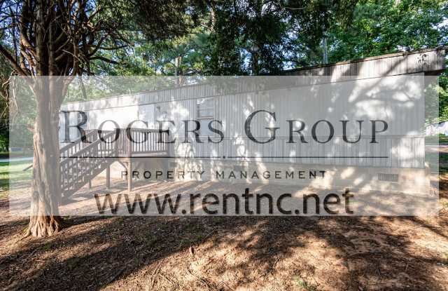 Homes for rent in Henderson NC - 136 Ross Avenue - Schedule Showing Online at www.rentnc.net photos photos