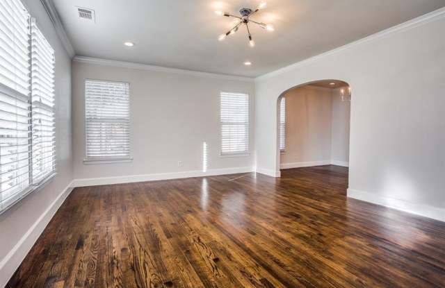 3147 Hedgerow Drive Gallery 3