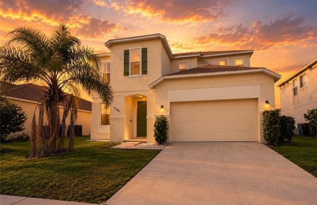 754 CARRIAGE LAKE WAY photos photos