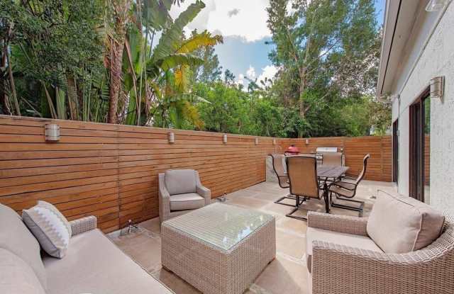 840 Meadowland Dr Gallery 2