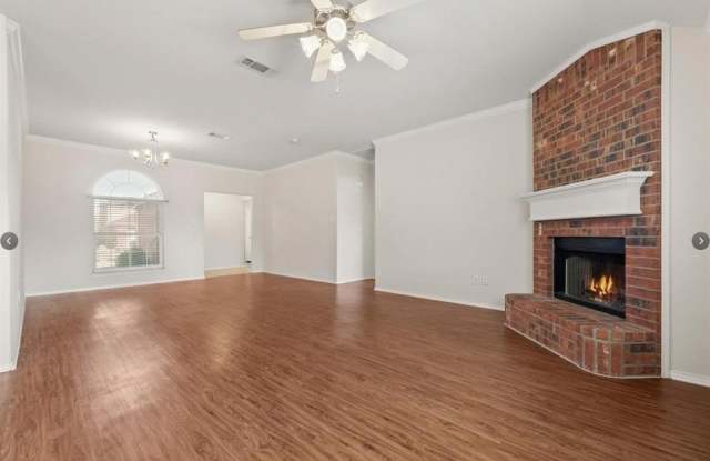 6930 Misty Meadow Lane Gallery 4