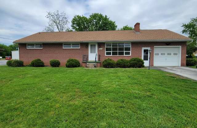 Single Family Home in Quiet Area! - 12913 Salem Avenue, Washington County, MD 21740