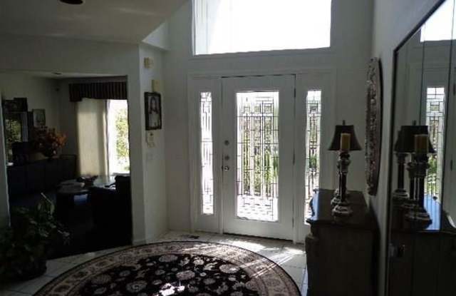 5324 Marlwood Ct Gallery 2