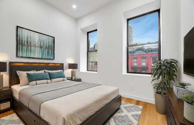 212 East 29th Street Gallery 2