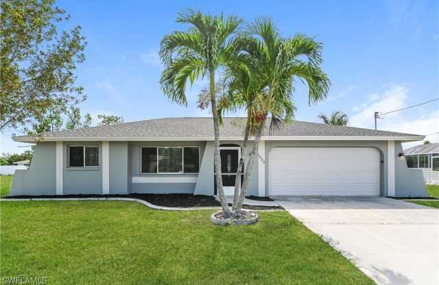 1023 SE 17th Avenue photos photos