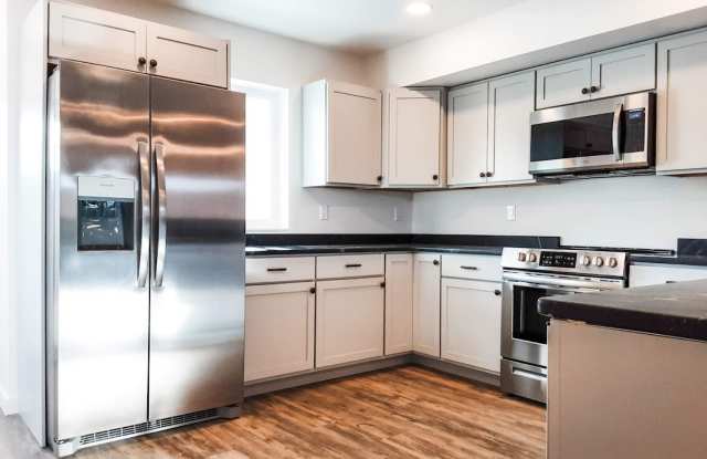 2 BED/ 1.5 BATH TOWNHOME photos photos 2 BED/ 1.5 BATH TOWNHOME photos photos