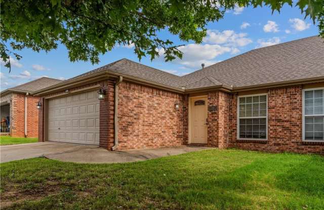 288 Copper Oaks Drive Gallery 3