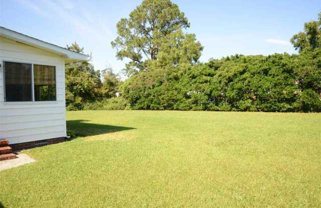 200 Fenton Place Gallery 4