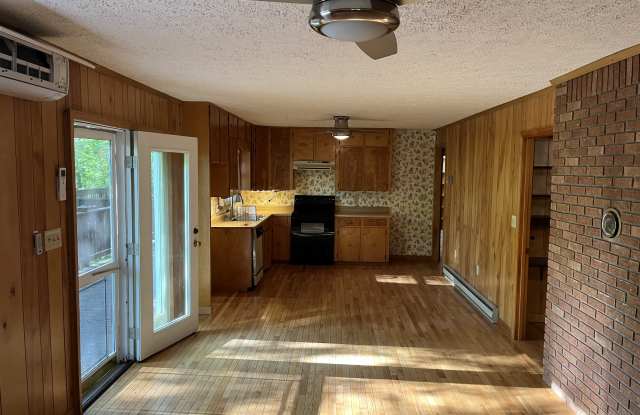 1151 Bear Branch Road Gallery 2