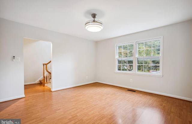 3318 APPLEGATE Court Gallery 2