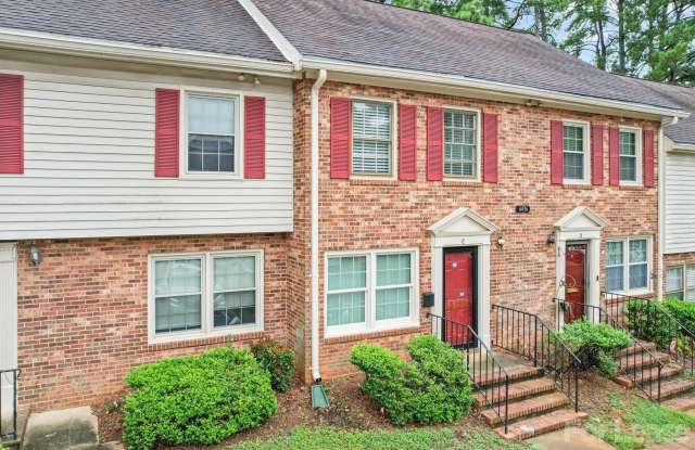 6436 Old Pineville Road Gallery 4